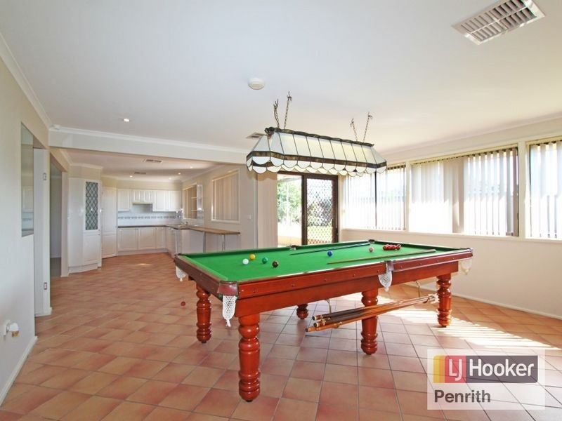 33 Charles Todd Cres, Werrington County NSW 2747