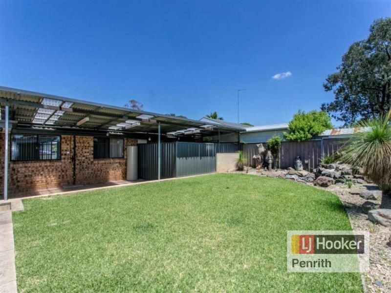 33 Charles Todd Cres, Werrington County NSW 2747