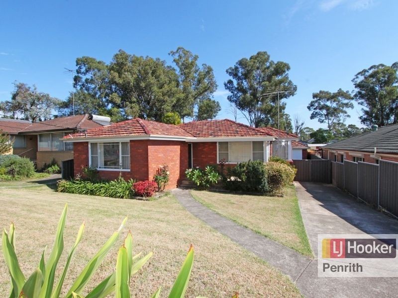 57 Kareela Ave, Penrith NSW 2750