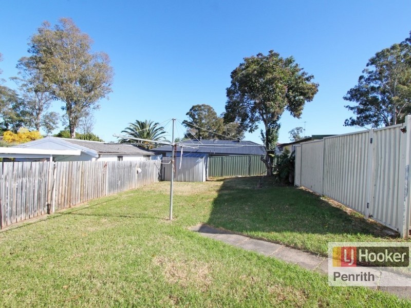 72 Penrose Crescent, South Penrith NSW 2750