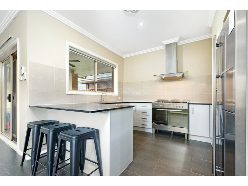 2 Laimbeer Place, Penrith NSW 2750