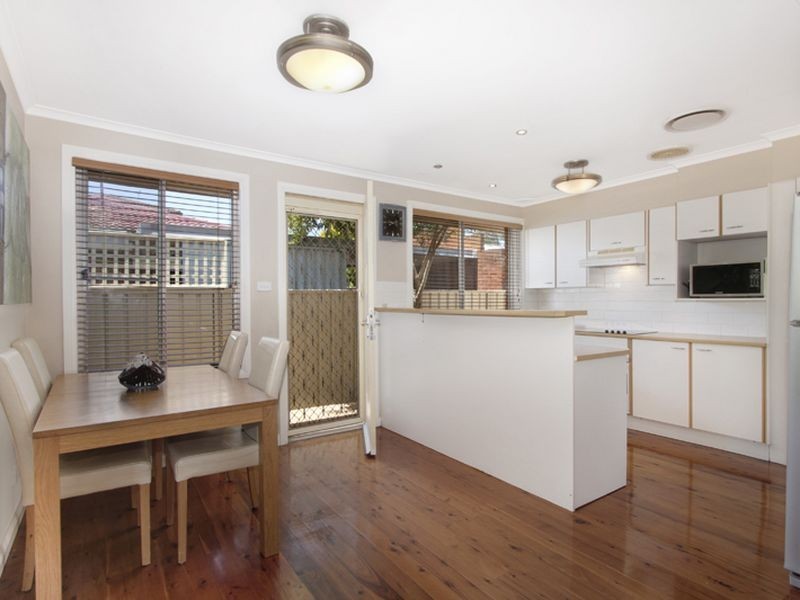 42 Chesterfield Road, South Penrith NSW 2750