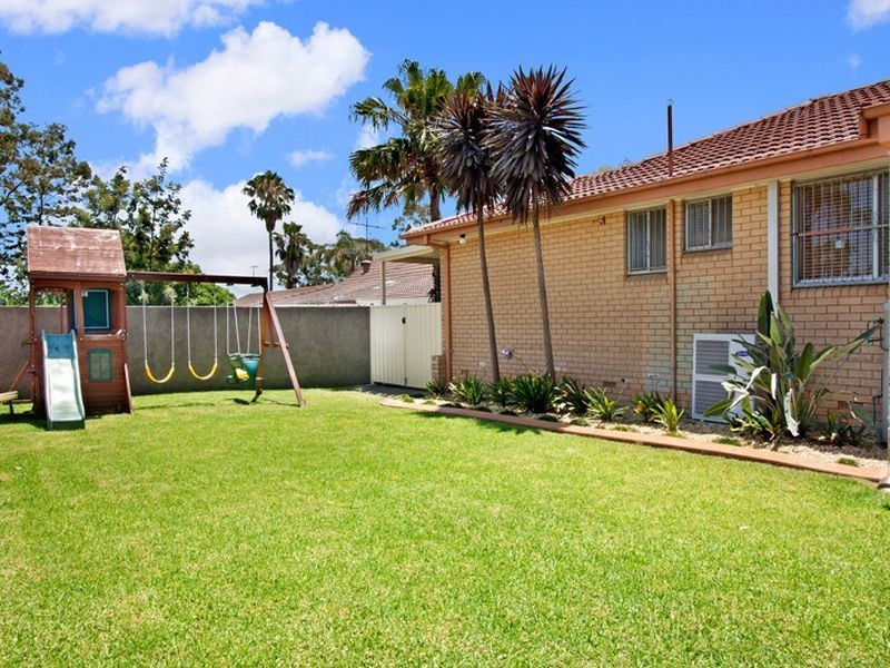 42 Chesterfield Road, South Penrith NSW 2750