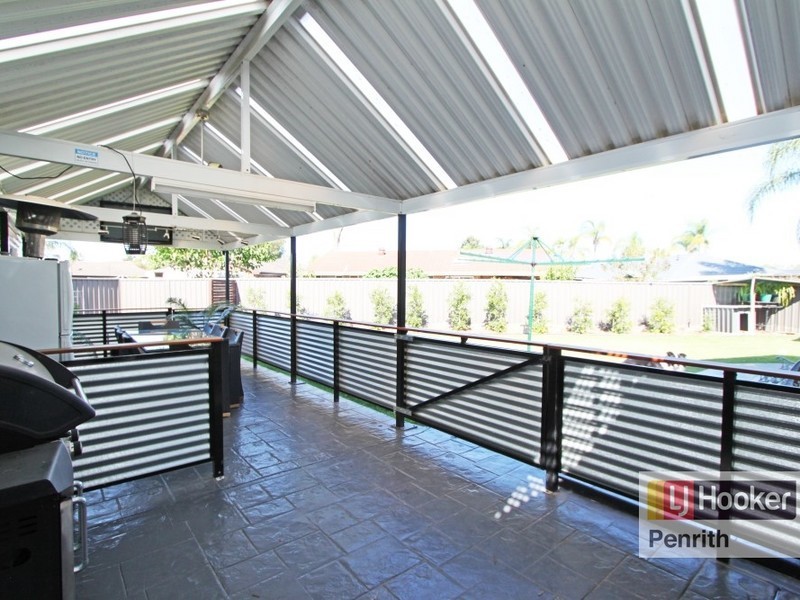 15 Dewdrop Place, Werrington Downs NSW 2747