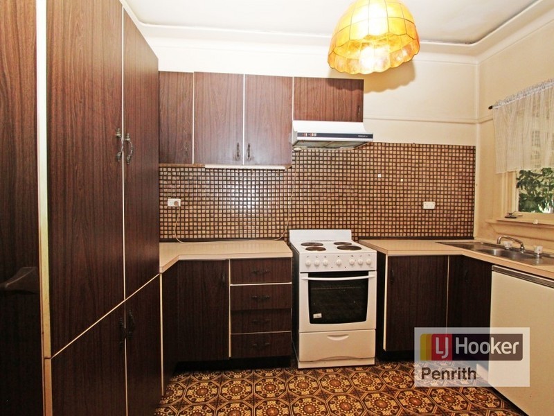 140 Derby Street, Penrith NSW 2750