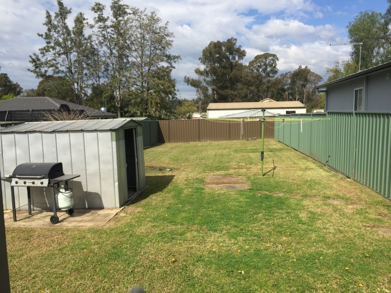 88 Eton Road, Cambridge Park NSW 2747