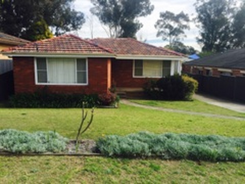 57 Kareela Ave, Penrith NSW 2750