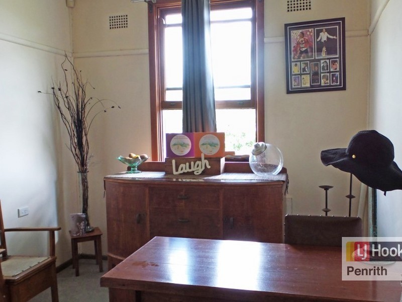 1 Flint Avenue, Penrith NSW 2750