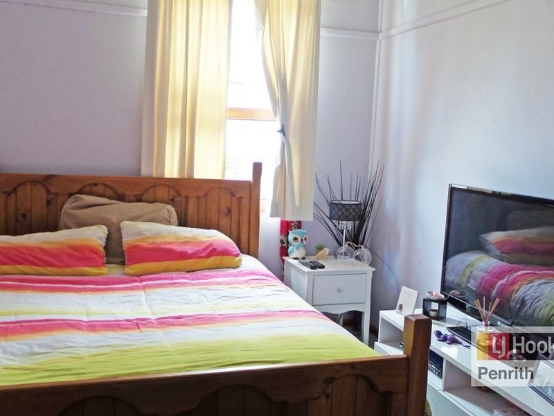 1 Flint Avenue, Penrith NSW 2750