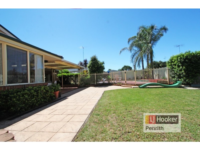 8 Jimbi Place, Glenmore Park NSW 2745