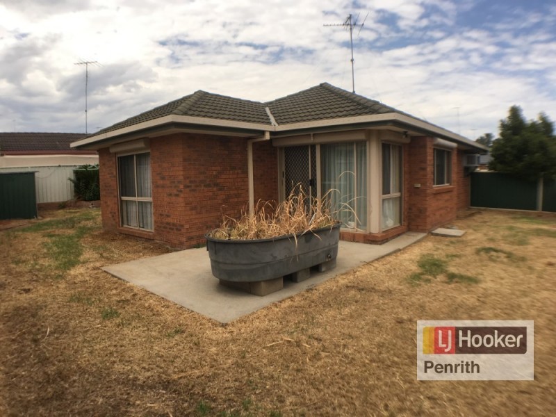 1 Osprey Place, Claremont Meadows NSW 2747