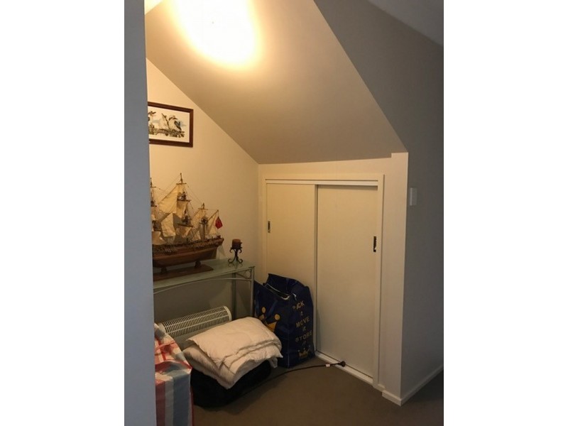 2/61 College Street, Cambridge Park NSW 2747