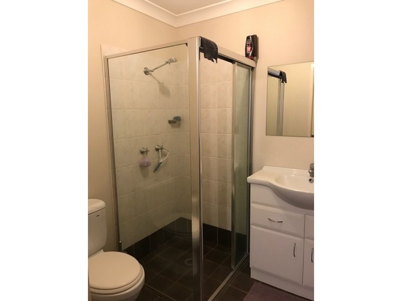 2/61 College Street, Cambridge Park NSW 2747