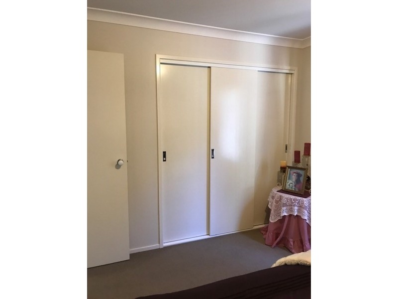 2/61 College Street, Cambridge Park NSW 2747