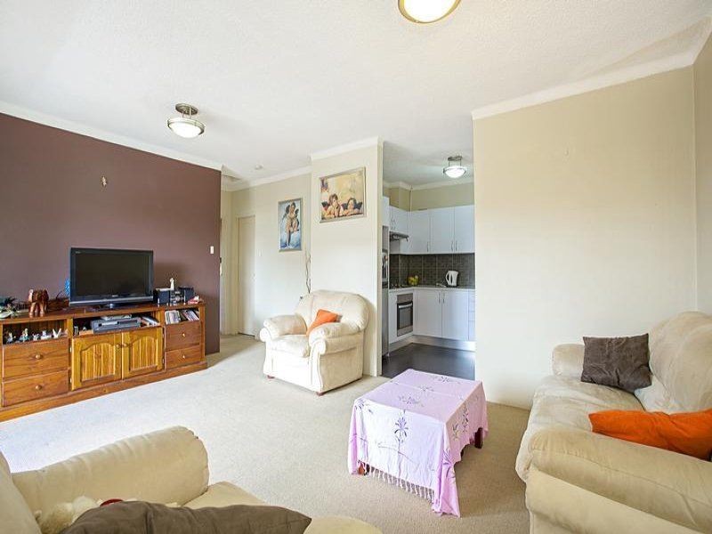 9/211 Derby Street, Penrith NSW 2750