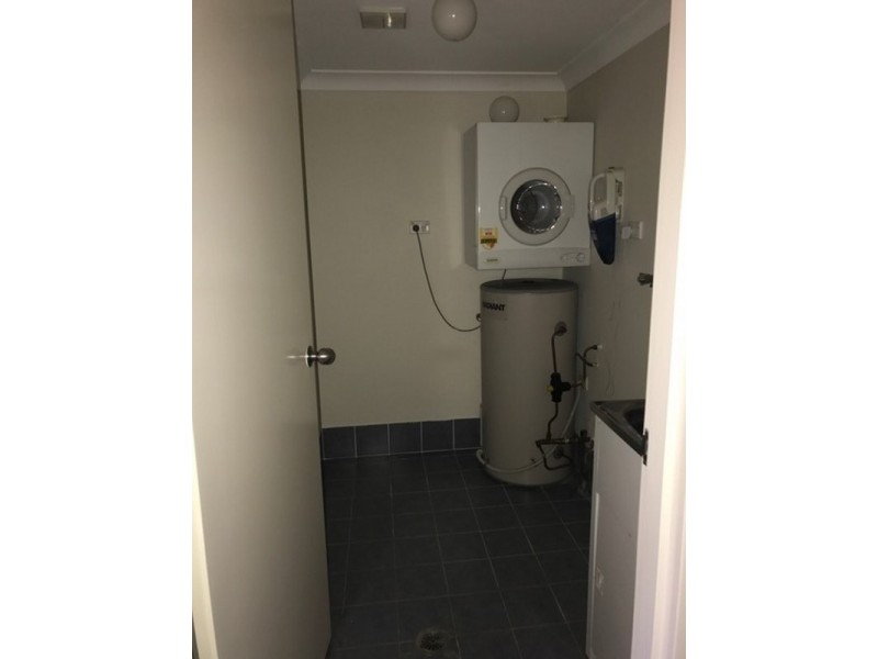 2/37-39 Evan Street, Penrith NSW 2750