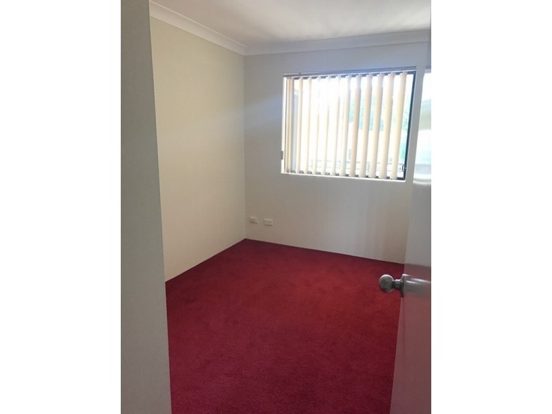 2/37-39 Evan Street, Penrith NSW 2750