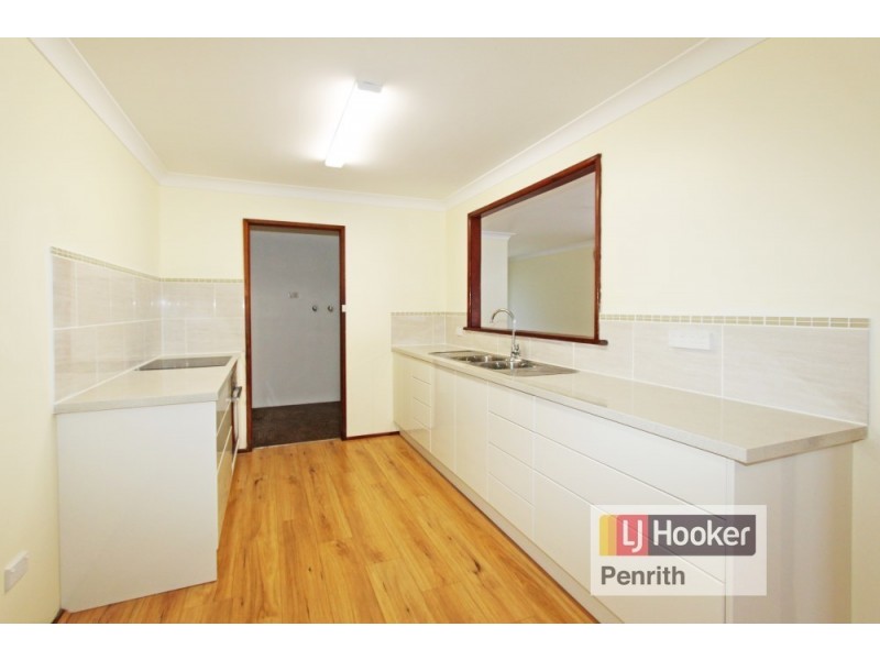 15 Huntingdon Parade, Cambridge Gardens NSW 2747