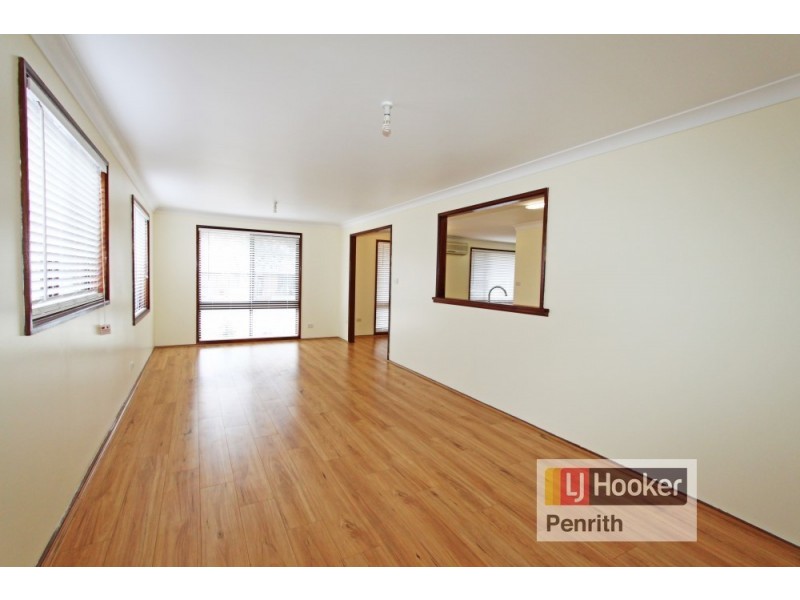 15 Huntingdon Parade, Cambridge Gardens NSW 2747