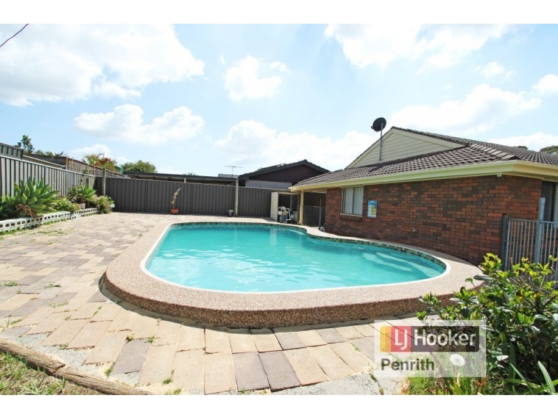 15 Huntingdon Parade, Cambridge Gardens NSW 2747