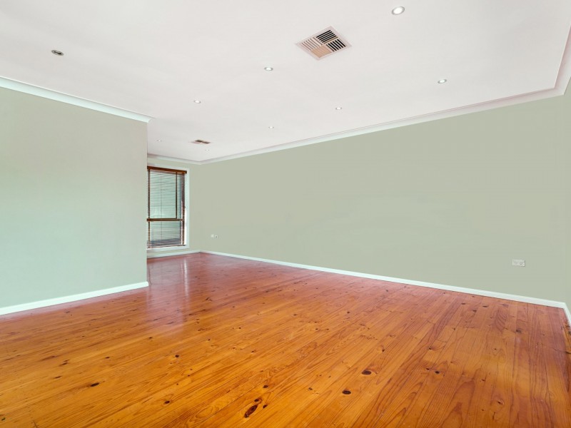 24 Crowle Road, South Penrith NSW 2750