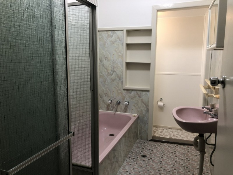 134 The Northern Road, Cambridge Park NSW 2747