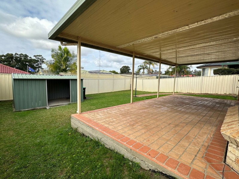 5 Minnek Place, Glenmore Park NSW 2745
