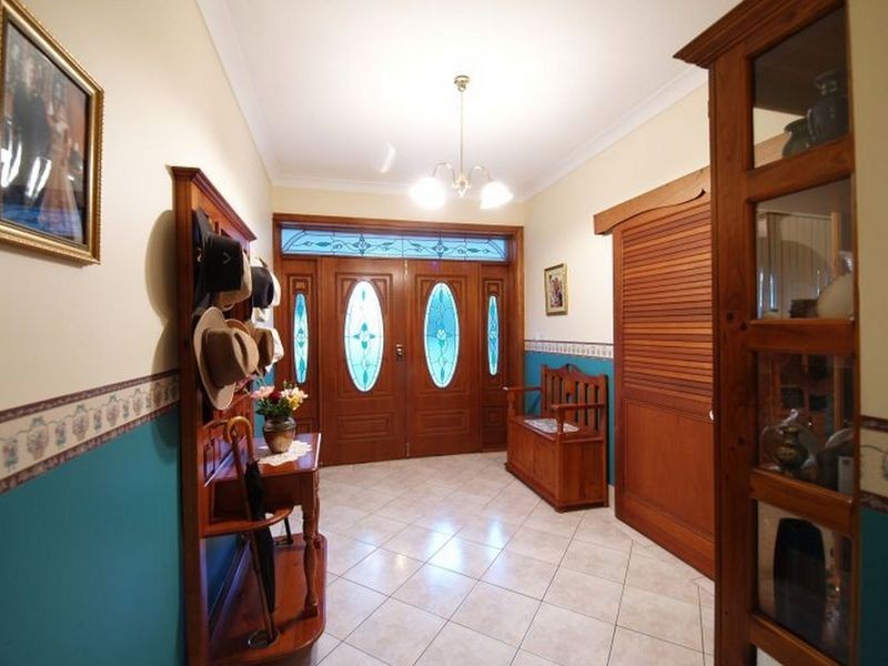 50 Castle Road, Orchard Hills NSW 2748