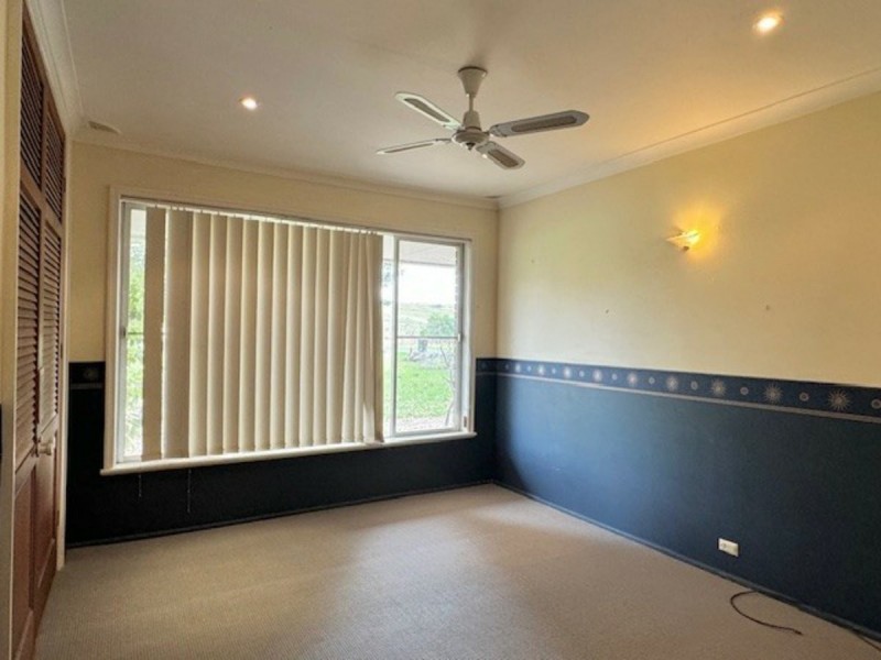 50 Castle Road, Orchard Hills NSW 2748