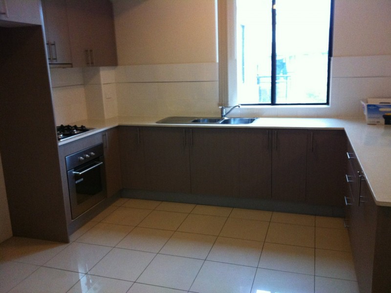 16/10-12 Regentville Road, Jamisontown NSW 2750