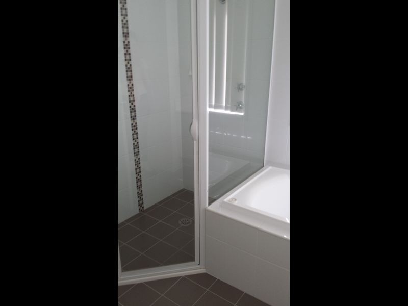 1 The Lakes Drive, Glenmore Park NSW 2745