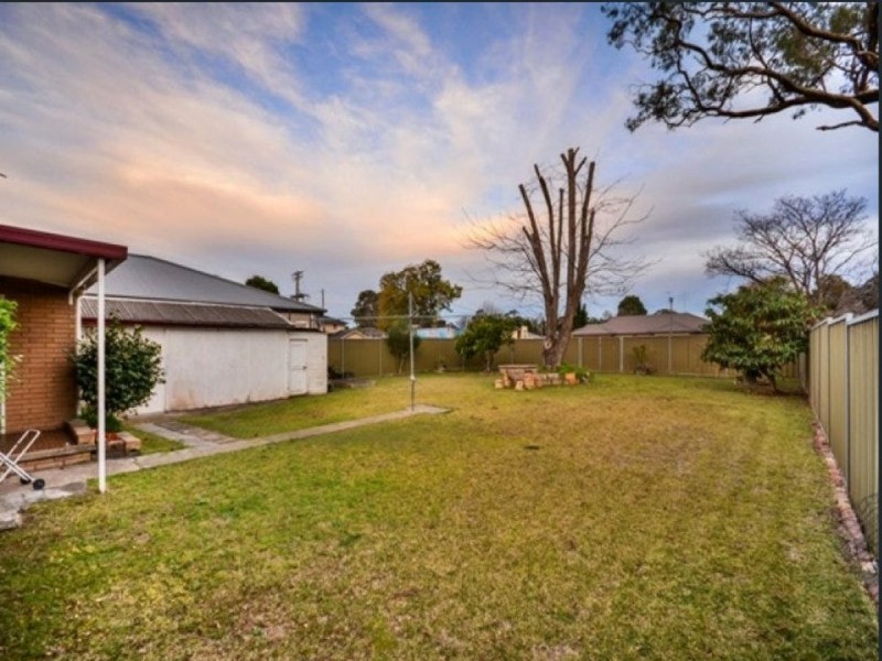 4 Imperial Ave, Emu Plains NSW 2750