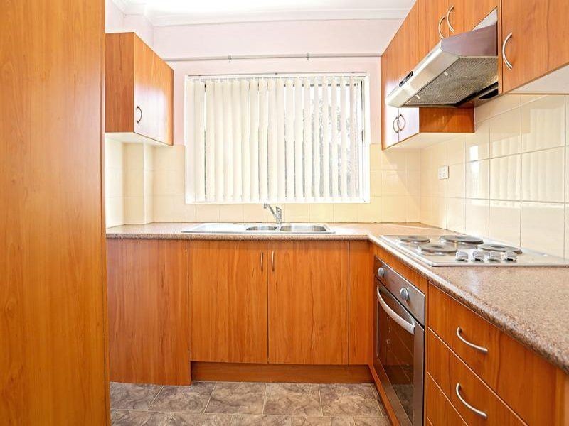 Unit 2/37-39 King Street, Penrith NSW 2750