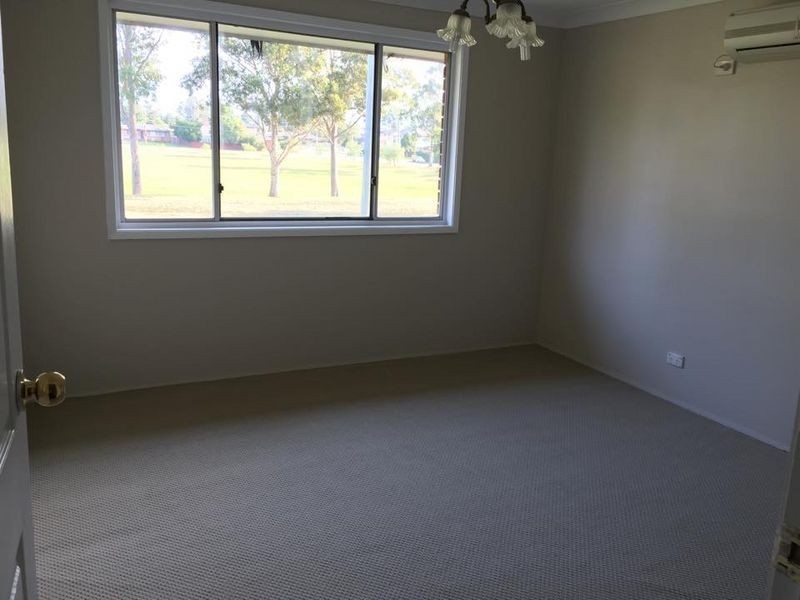 4 Dywer Place, South Penrith NSW 2750