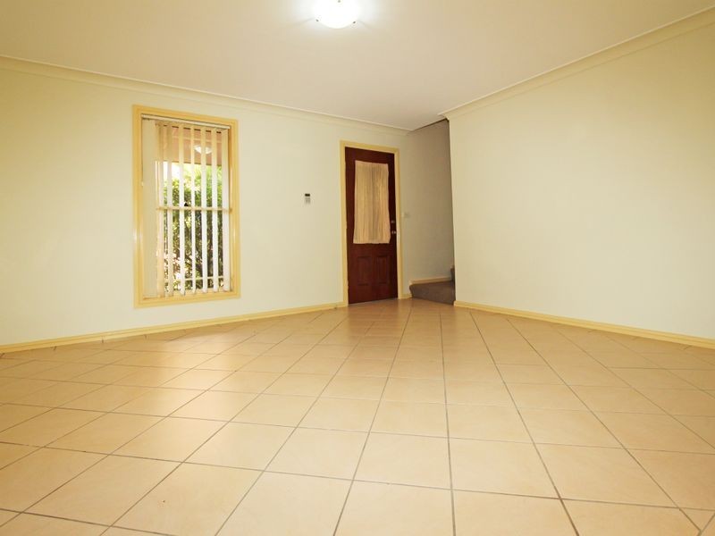 9/10 First Street, Kingswood NSW 2747