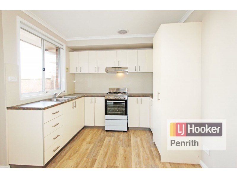 41 Jeffrey Ave, St Clair NSW 2759