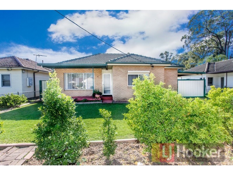 5 Gordon St, St Marys NSW 2760