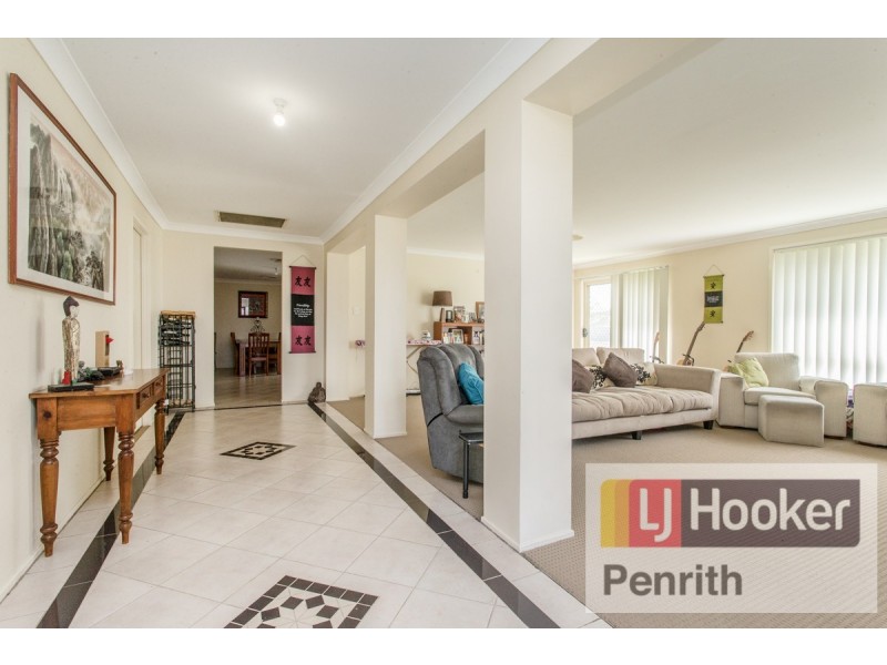 29 Kobina Ave, Glenmore Park NSW 2745