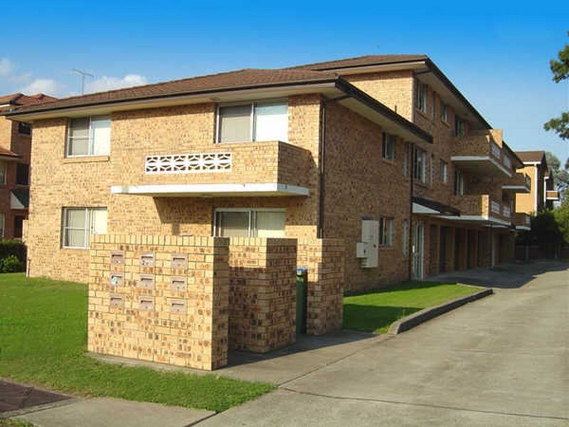 3/16 Bringelly Road, Kingswood NSW 2747