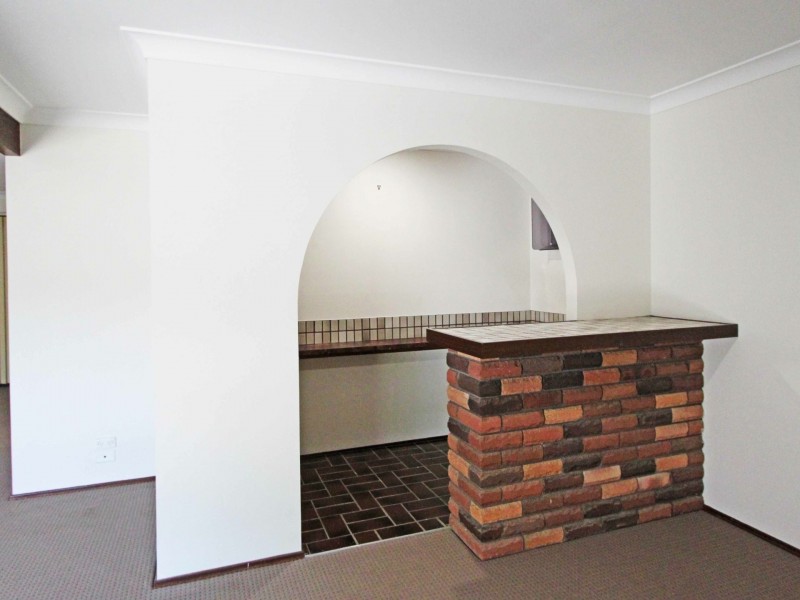 2 Dampier Avenue, Werrington County NSW 2747