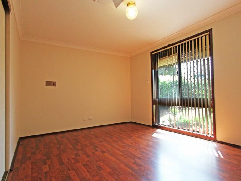 2 Dampier Avenue, Werrington County NSW 2747