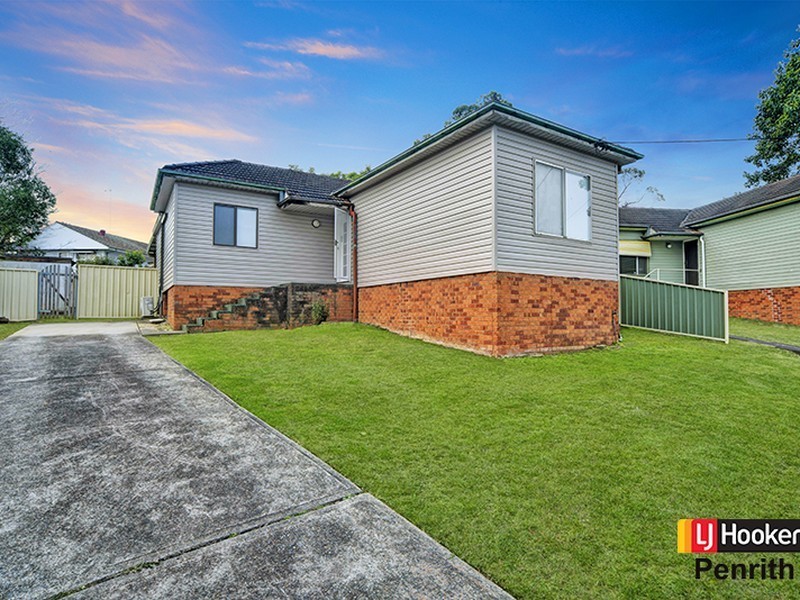 46 Penrose Crescent, South Penrith NSW 2750