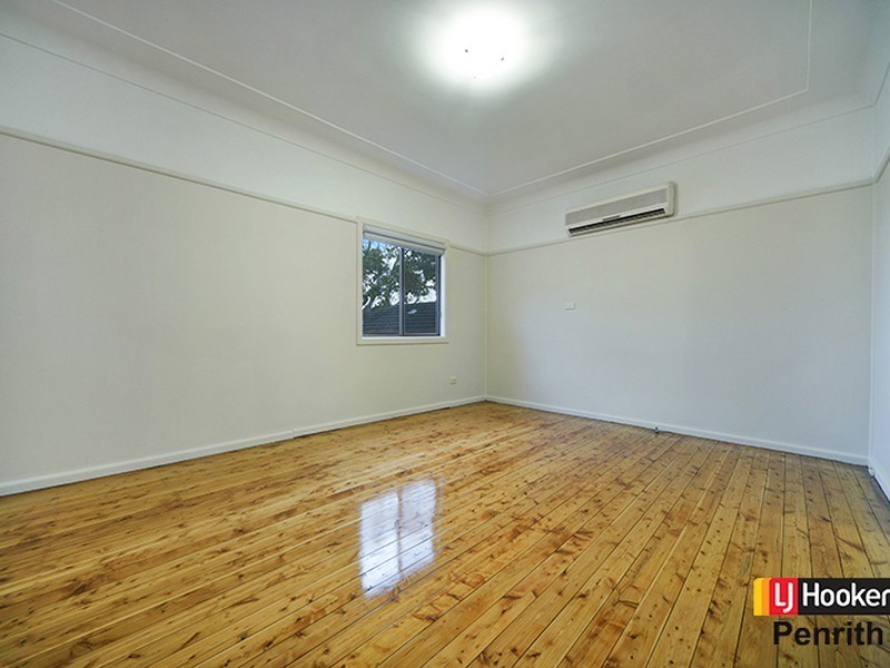 46 Penrose Crescent, South Penrith NSW 2750