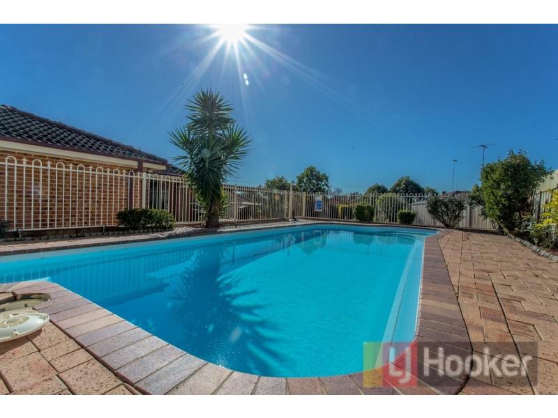 14 Woodlands Drive, Glenmore Park NSW 2745