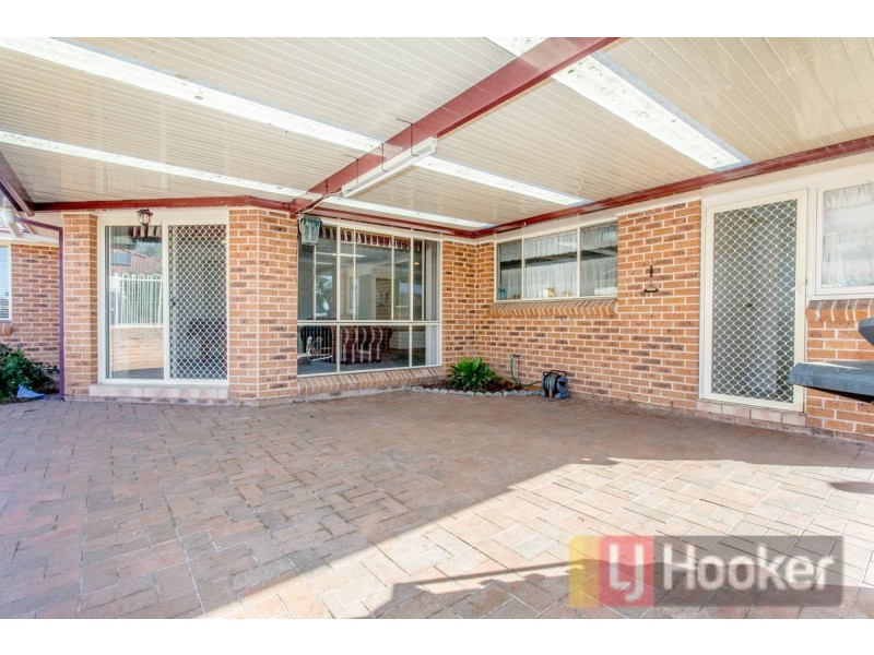 14 Woodlands Drive, Glenmore Park NSW 2745