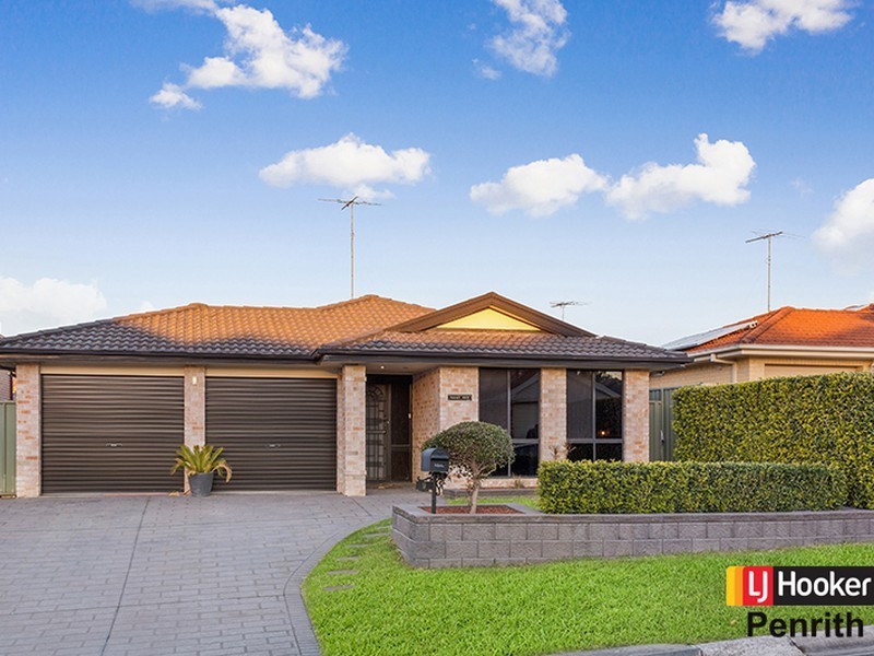 9 Monarch Circuit, Glenmore Park NSW 2745