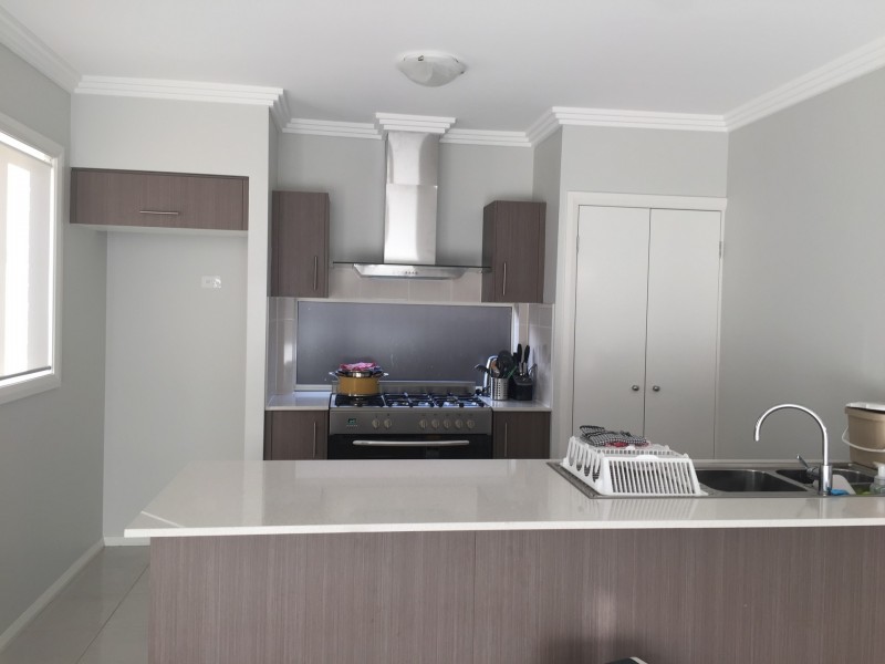 12 Carcoola Way, Jordan Springs NSW 2747