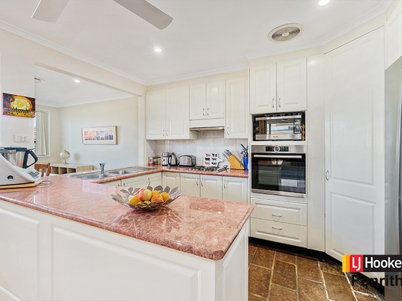 32 Francis Street, Cambridge Park NSW 2747