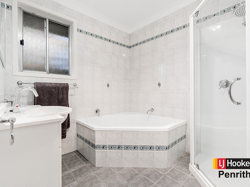 32 Francis Street, Cambridge Park NSW 2747