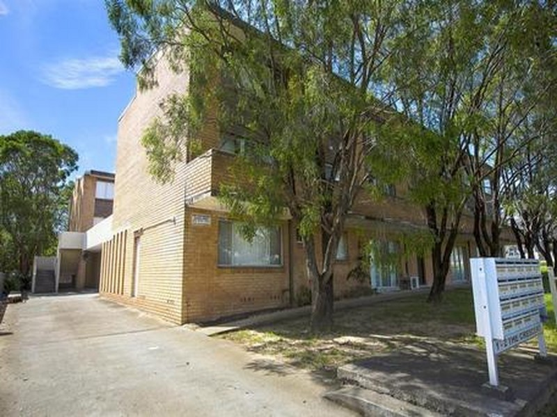 8/1-2 The Crescent, Penrith NSW 2750